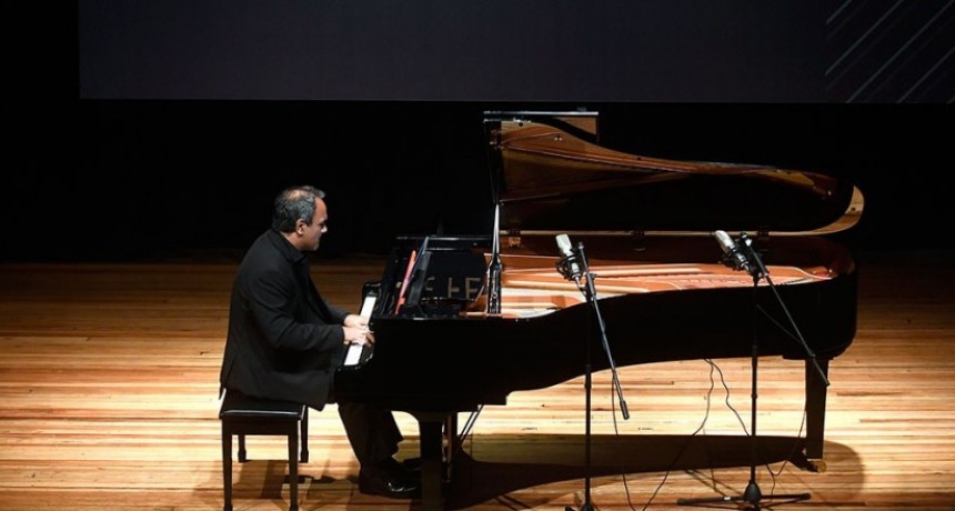 El eminente pianista Alexander Panizza cierra su gira nacional en el CCK