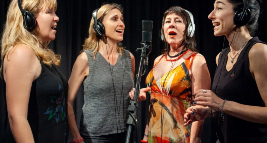 Flores Negras: las cuatro mujeres que armaron un grupo vocal de tango único en el mundo