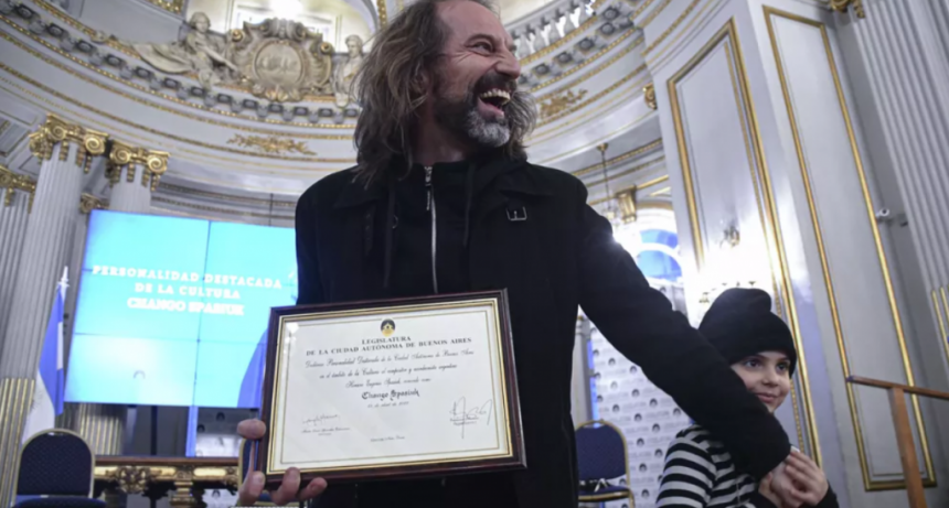 El Chango Spaisuk fue declarado Personalidad Destacada de la Cultura porteña
