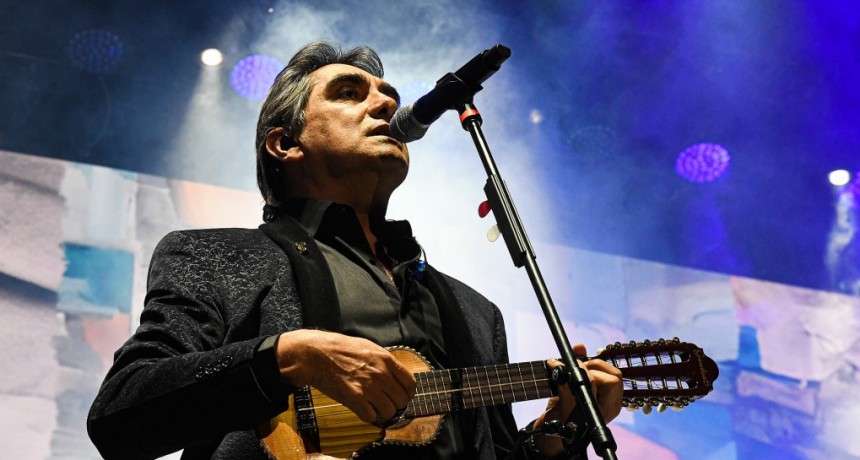 Los Nocheros: pasado, presente y futuro en el adiós a Kike Teruel