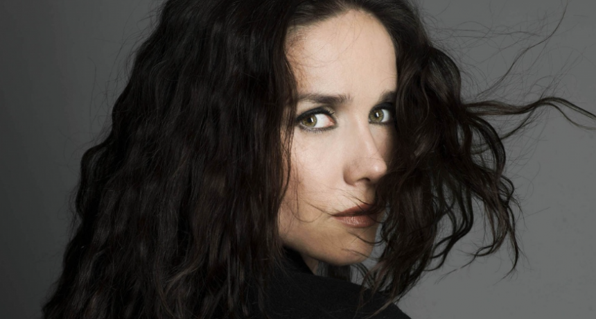 Natalia Oreiro protagoniza Casi muerta, una comedia negra sobre una enferma terminal