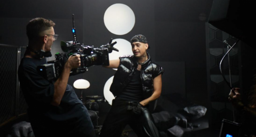 El encuentro histórico de Los del Espacio y un video que sigue consolidado como máxima tendencia