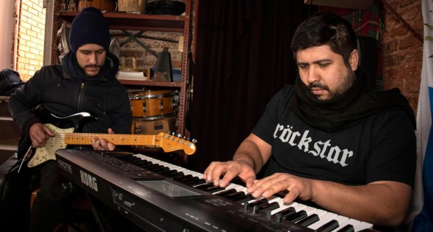 Cargado de melodías, Daniel Maza estrena su disco “Melomazeando”