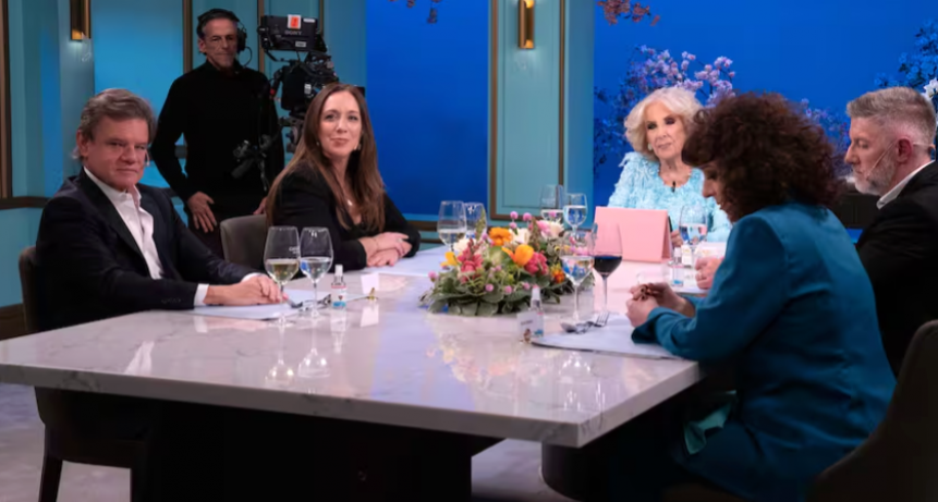 María Eugenia Vidal y Quique Sacco con Mirtha: de los detalles del flechazo al reproche de la Chiqui porque no la invitaron a la boda