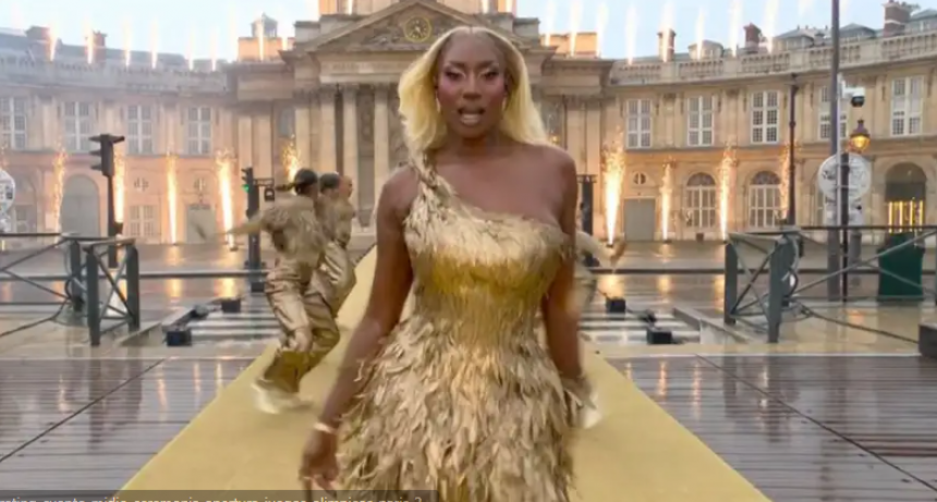 Aya Nakamura cantó en la ceremonia de apertura de los Juegos Olímpicos de París 2024