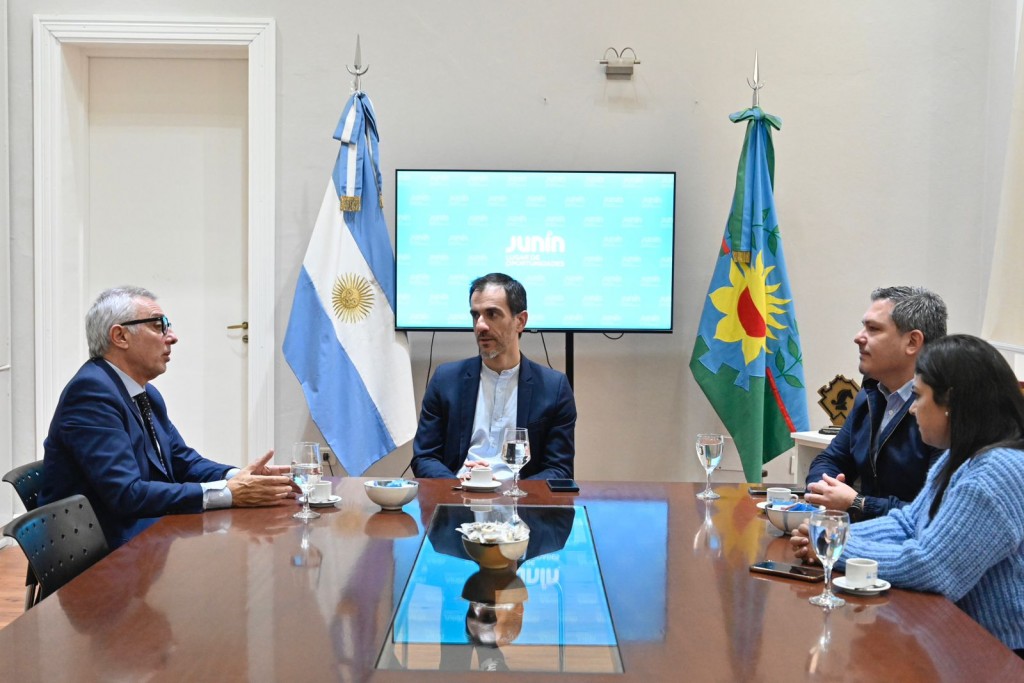 Con el objetivo de fortalecer los vínculos entre las ciudades, Julio Zamora se reunió con el intendente de Junín 