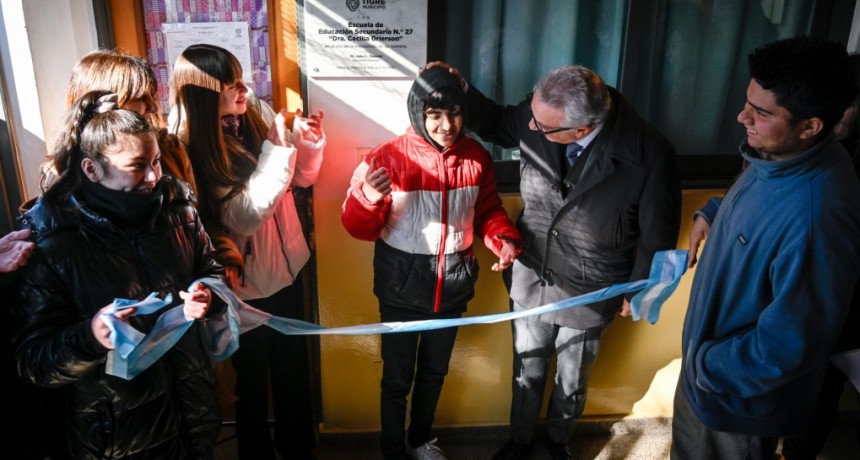 Julio Zamora: “Estamos trabajando mucho en infraestructura escolar para que las escuelas de Tigre se encuentren en las mejores condiciones”