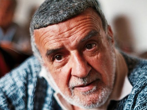 Un 11 de agosto 1937 nacia el poeta, músico y cantor salteño Ariel Petrocelli