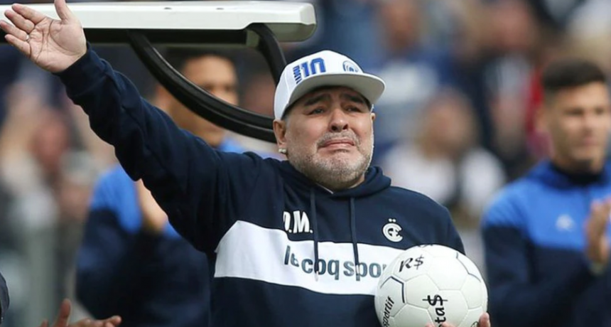 Siento que nunca recibí directivas, dijo una de las enfermeras que cuidó a Maradona