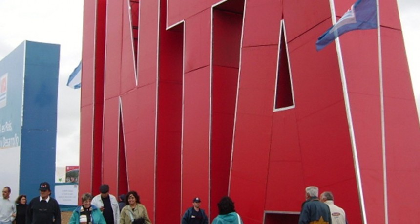 Fuerte reclamo: “¡Basta de querer convertir el INTA en una trinchera!”