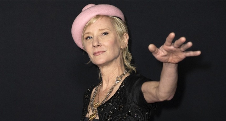 Anne Heche, que tenía muerte cerebral, fue desconectada de la asistencia mecánica