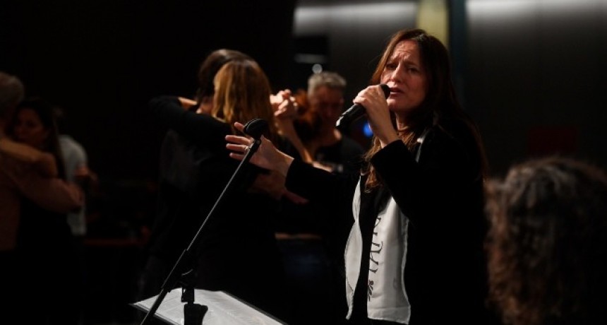 Denise Sciammarella, la mujer que revoluciona las matemáticas al ritmo del 2x4