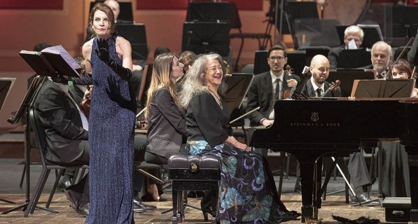 La música como único artilugio en manos de Martha Argerich para su cierre en el Colón