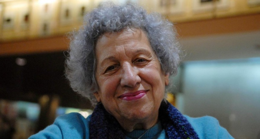 Gambaro: un filme tras los pasos de una leyenda viva de la dramaturgia y la literatura