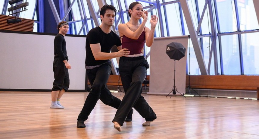 Repatriados: Clases abiertas para estudiantes de danza clásica