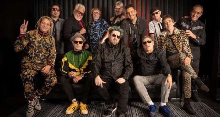 Los Auténticos Decadentes estrenan su película