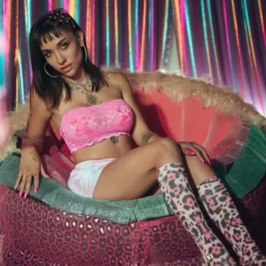 María Becerra lanza 