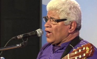 Le robaron la guitarra al reconocido músico Santiagueño Toño Rearte