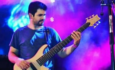 Nuevo robo a otro Músico en este caso un Bajo al músico Luchito Acuña de Baradero