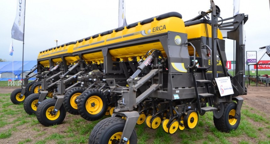 Fabricantes de maquinaria agrícola, en alerta por las bajas en ventas