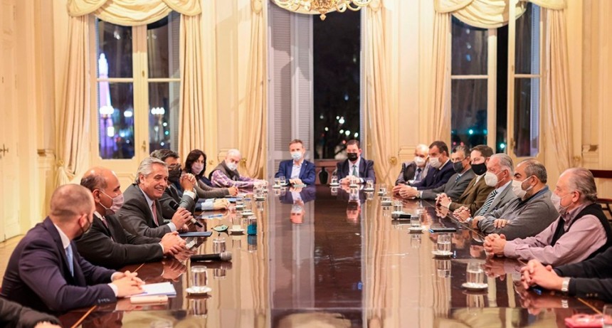 El Salario Mínimo sube a 32 mil pesos en octubre y a 33.000 en febrero