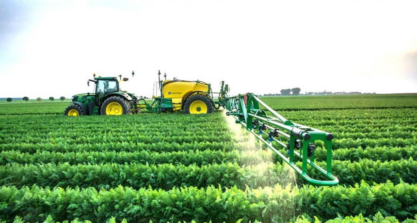 Sustentabilidad simple y segura: presentan un envase de agroquímicos de 1.000 litros