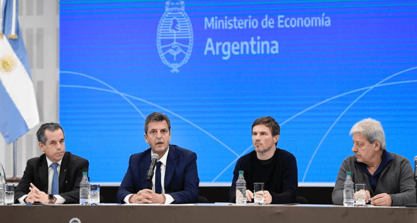 Sin anuncios por ahora para el campo, el Gobierno eliminó retenciones a exportaciones automotrices