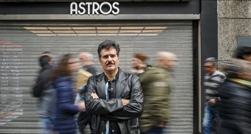 Rafael Spregelburd debuta en la calle Corrientes como dramaturgo con “Inferno”