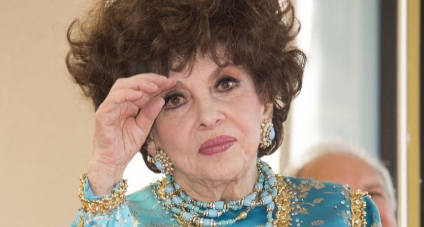 Internaron a Gina Lollobrigida tras sufrir un accidente doméstico