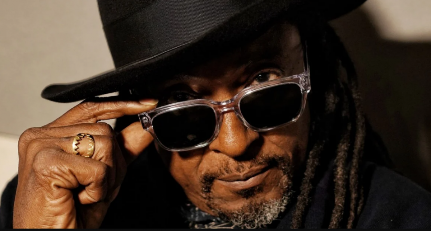 Bernard Fowler dejó por un rato de cantar con los Stones para grabar un disco de tangos en Buenos Aires