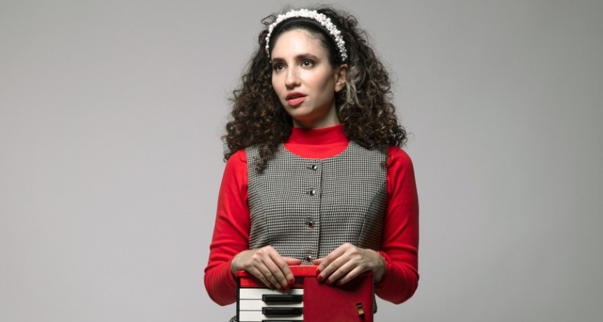 Marina Wil lanza “En tu habitación”, con la participación de Fito Páez