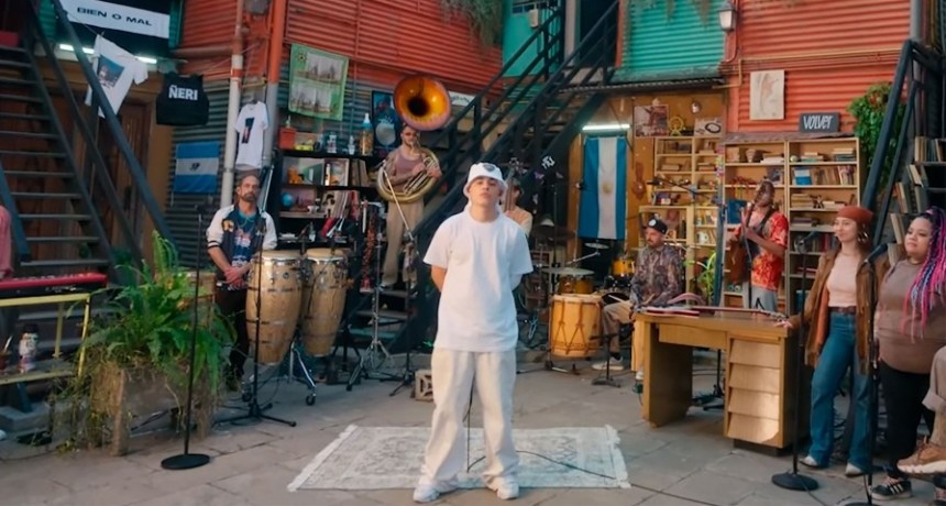 Trueno estren&oacute; su sesi&oacute;n para el Tiny Desk grabada en La Boca