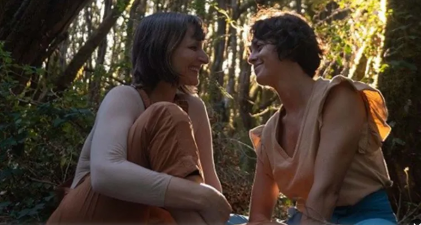 Azul y Miel presenta con - en el Café Berlín 