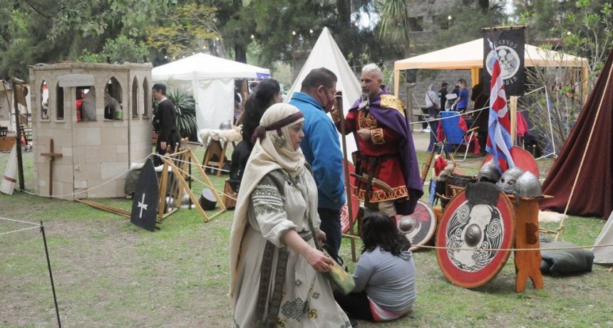 Todos a Aldo Bonzi, en busca del Santo Grial