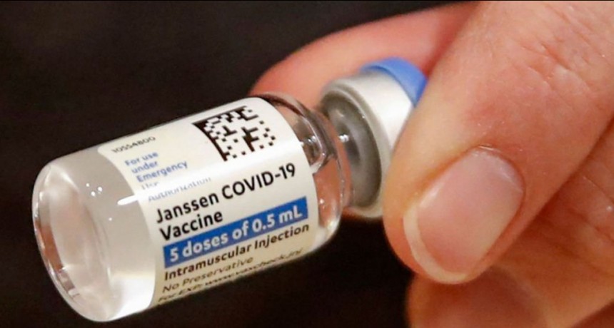 La vacuna de Janssen genera menos anticuerpos pero se sostienen más que Pfizer y Moderna