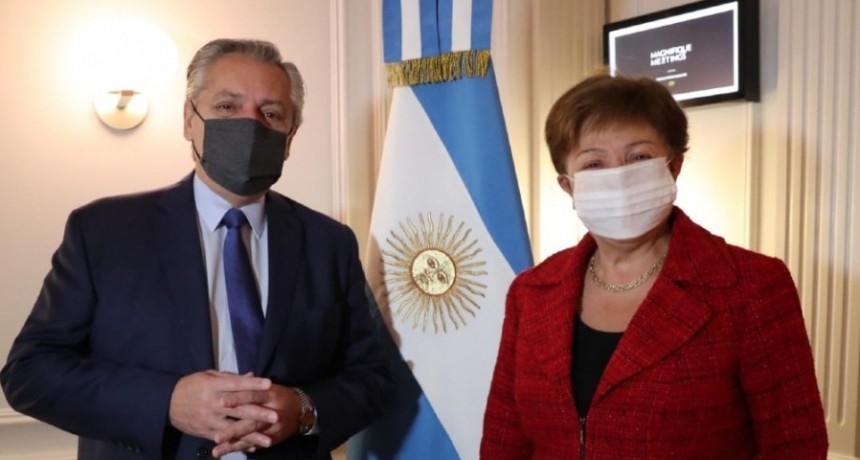Alberto Fern&aacute;ndez busca avanzar en la negociaci&oacute;n con el FMI