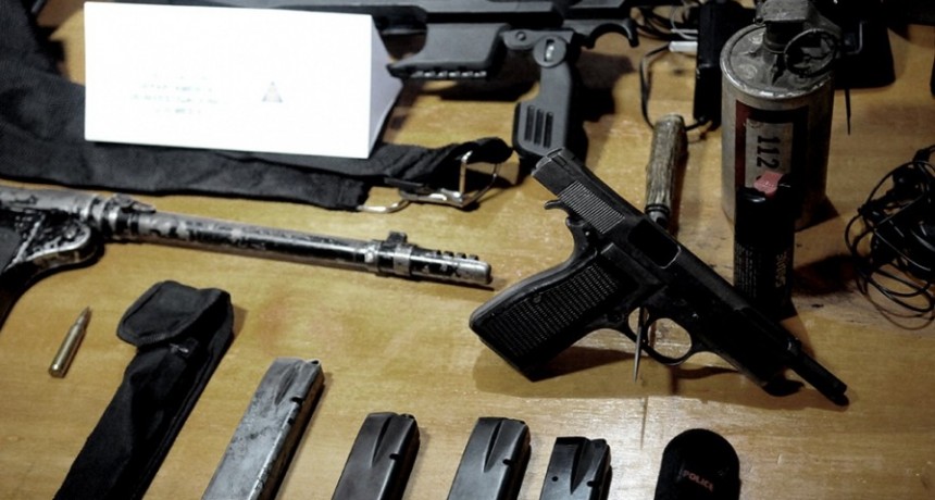 Condenaron a prisión perpetua a cuatro de los cinco integrantes de 