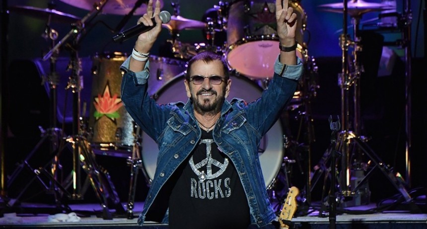 Ringo Starr canceló un show en Michigan por una enfermedad que afecta su voz