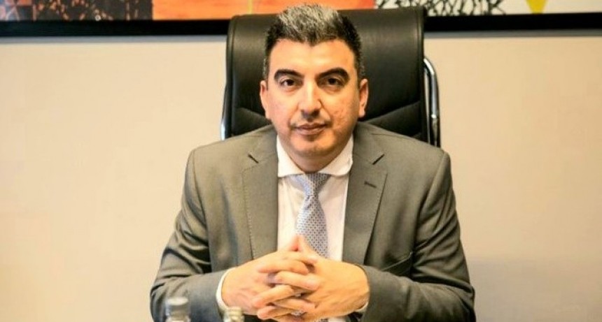 El titular de MISION-AR para Latinoamérica Sr. IVAN CAMAÑO trae el producto tan esperado por el sector agrícola ganadero