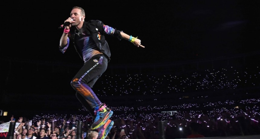 Coldplay hizo vibrar River y sorprendió a todos tocando “De Música Ligera” de Soda Stereo