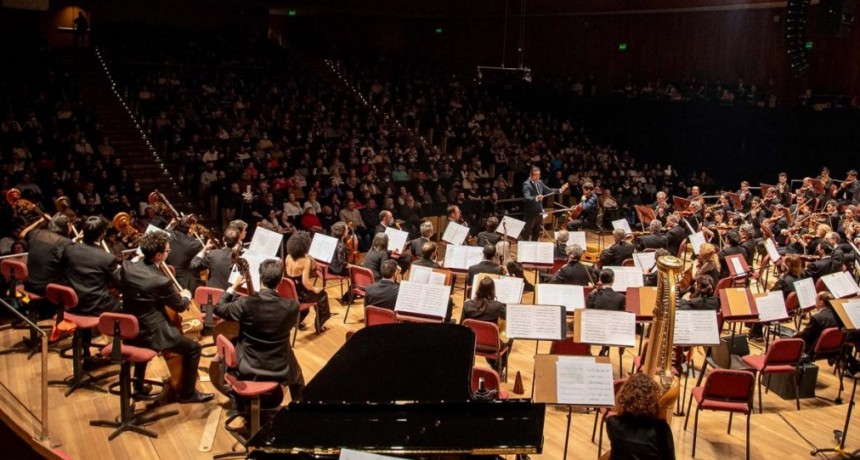 Esta es nuestra historia y nuestra música, es de nuestra América que debemos permanecer enamorados.
