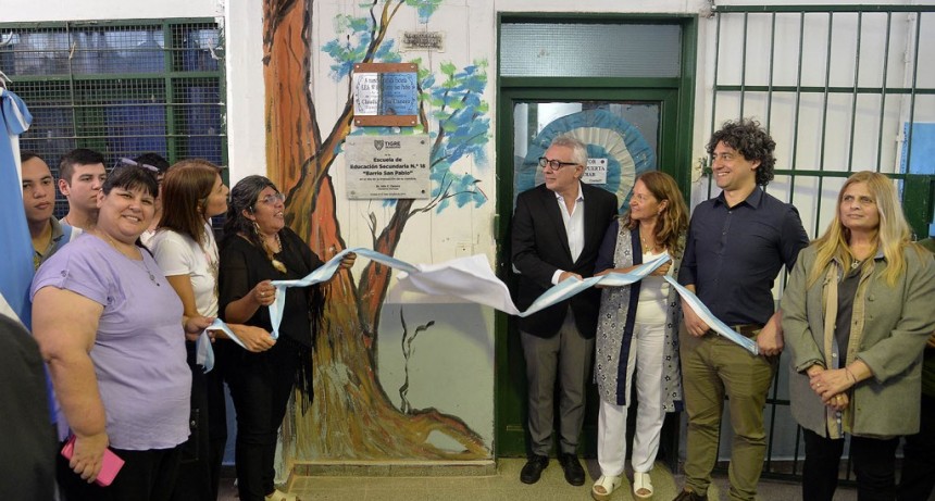En un emotivo evento, Julio Zamora encabezó la imposición de nombre “Barrio San Pablo” a la Escuela Secundaria N° 18 de El Talar