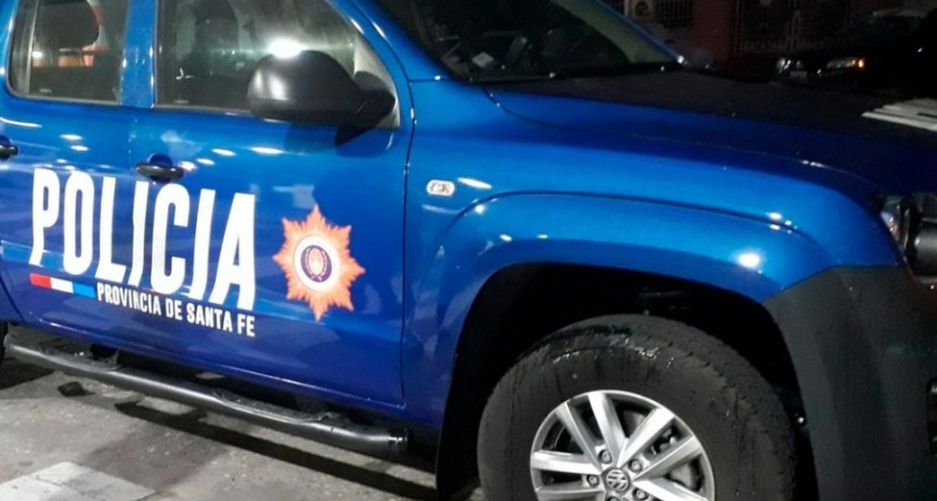 Asesinaron a tres jóvenes en la puerta de una casa en la que había drogas y armas