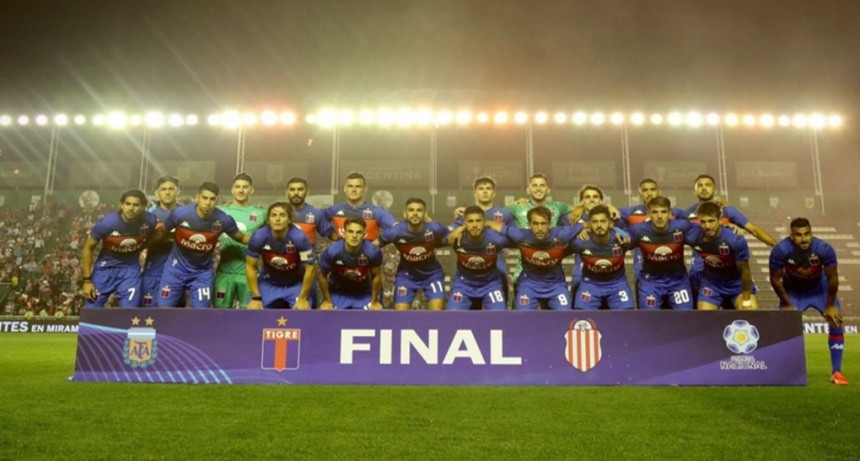 Tigre es de Primera: venci&oacute; a Barracas Central y ascendi&oacute; a la m&aacute;xima categor&iacute;a del f&uacute;tbol argentino