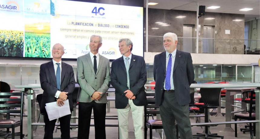 Las cuatro cadenas pidieron estrategias para revertir la crisis