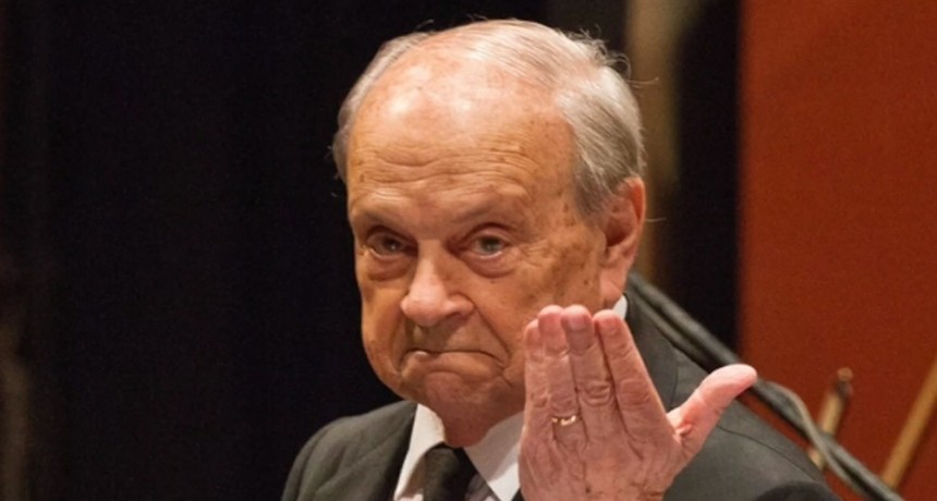 A los 96 años murió el pianista y compositor Atilio Stampone