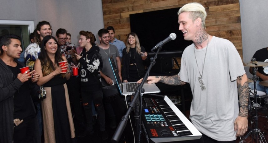 A los 34 años murió Aaron Carter, una estrella precoz