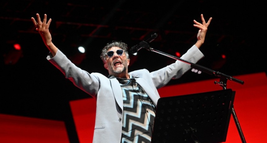 Fito Páez suspendió su última función por una “gastroenteritis aguda”