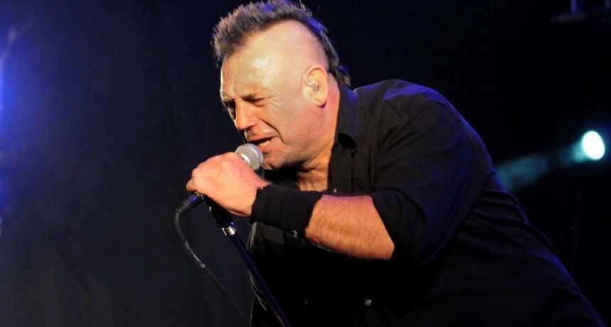 Mollo, Calamaro y Marciello homenajearon a Iorio en sus conciertos