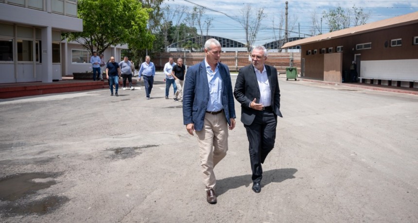 Julio Zamora supervisó la construcción de una nueva planta de tratamiento de efluentes líquidos en el Frigorífico Rioplatense